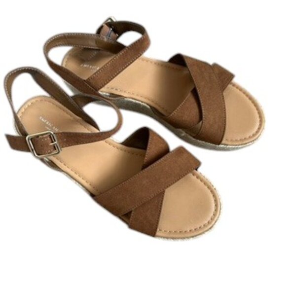 American Eagle Outfitters Tan Espadrille Sandals - Picture 3 of 9